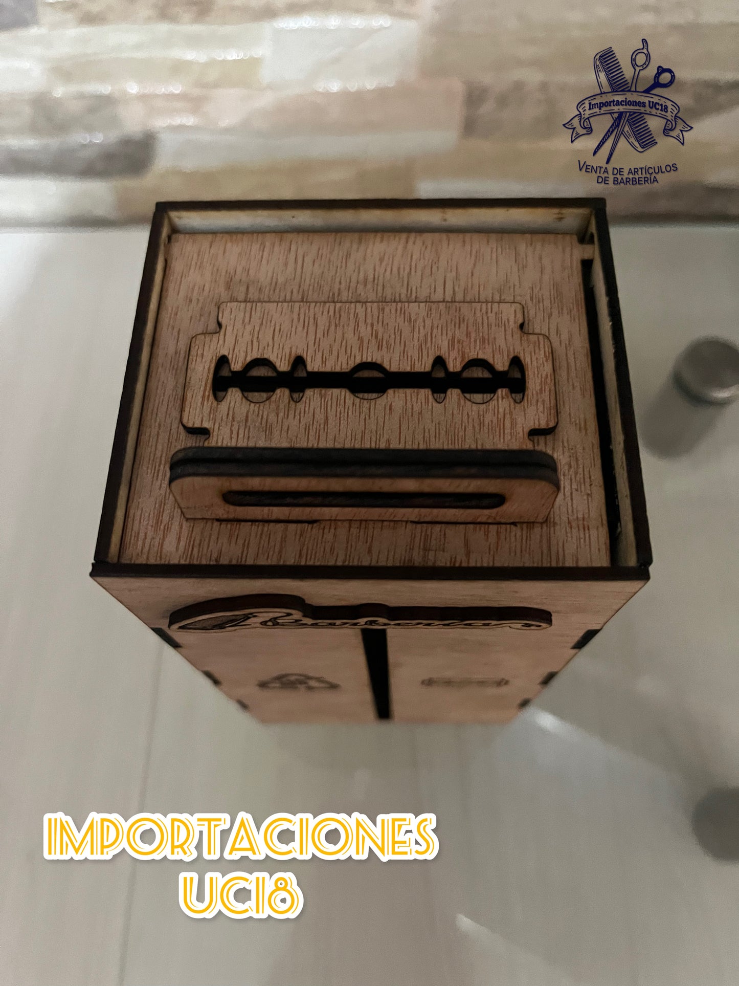 Tacho para hojas de afeitar desechables